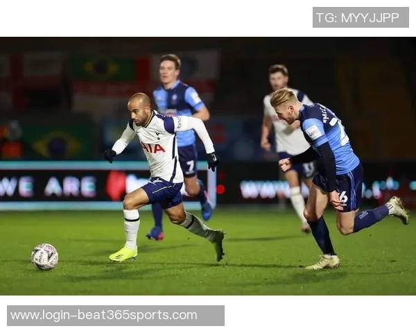 英超赛后复盘广州羽毛球队与杭州羽毛球队的精彩配合与战术分析