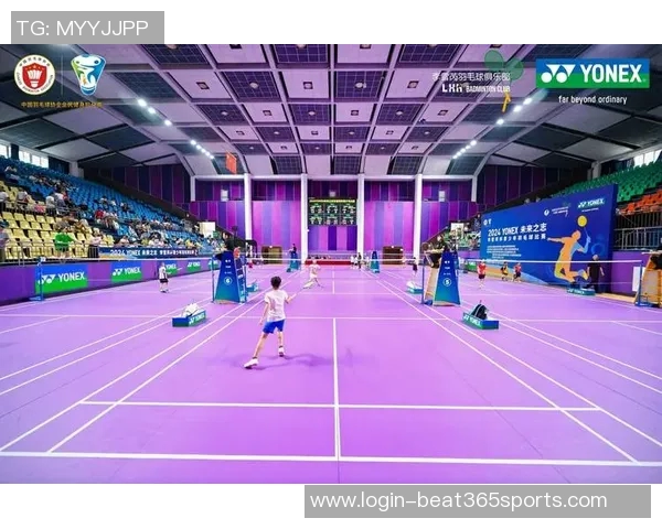 羽毛球巨献揭秘重庆羽毛球队灵活性与欧冠足球的完美结合