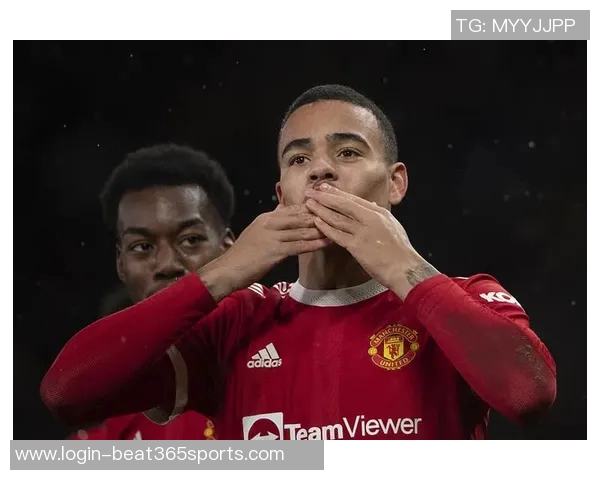 英超重磅专题聚焦重庆羽毛球队防守创新与战术变革探讨